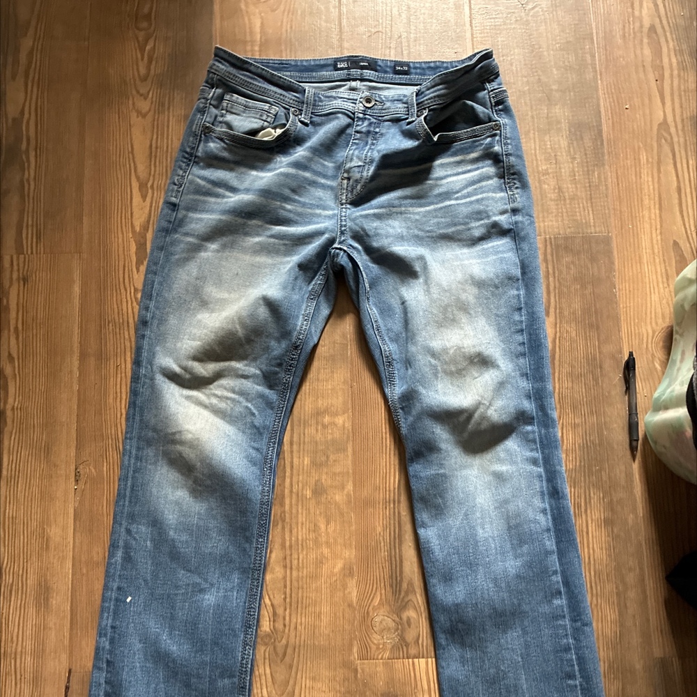 BKE MENS JEANS 30x32 blue straight leg  34/32